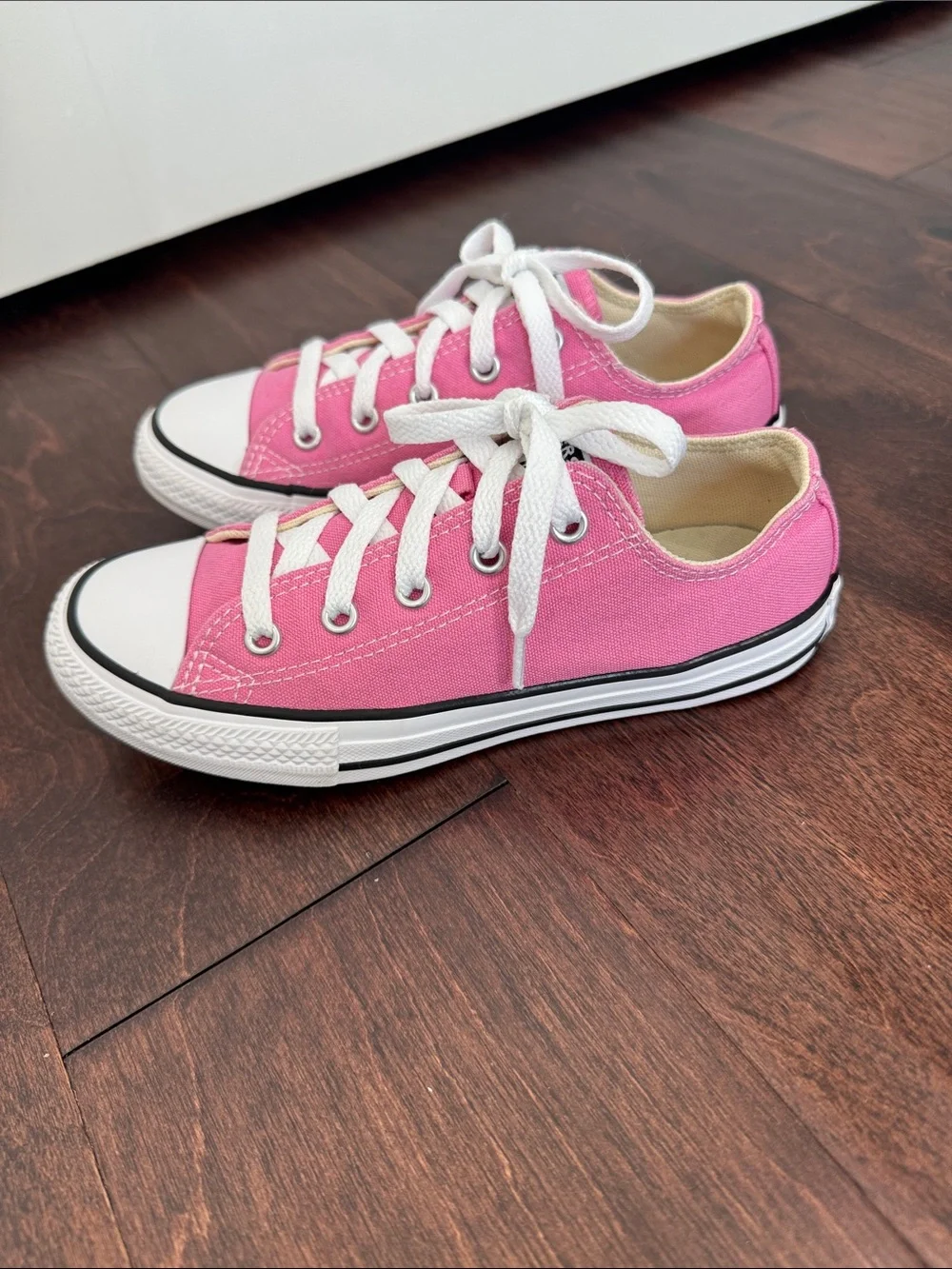 Converse girls pink